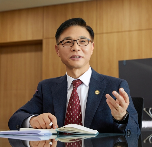한국과학기술기획평가원(KISTEP) 정병선 원장
지식관리시스템의 혁신에 도전하는 KISTEP
업무 효율성 제고와 데이터 활용성 확대의 열쇠가 될 ‘Kistep GPT’